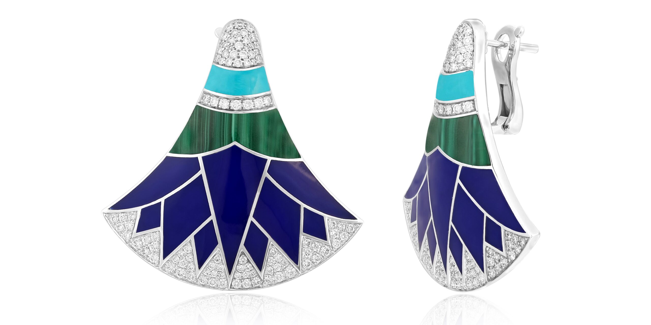 image of a pair of earrings in white gold and diamonds